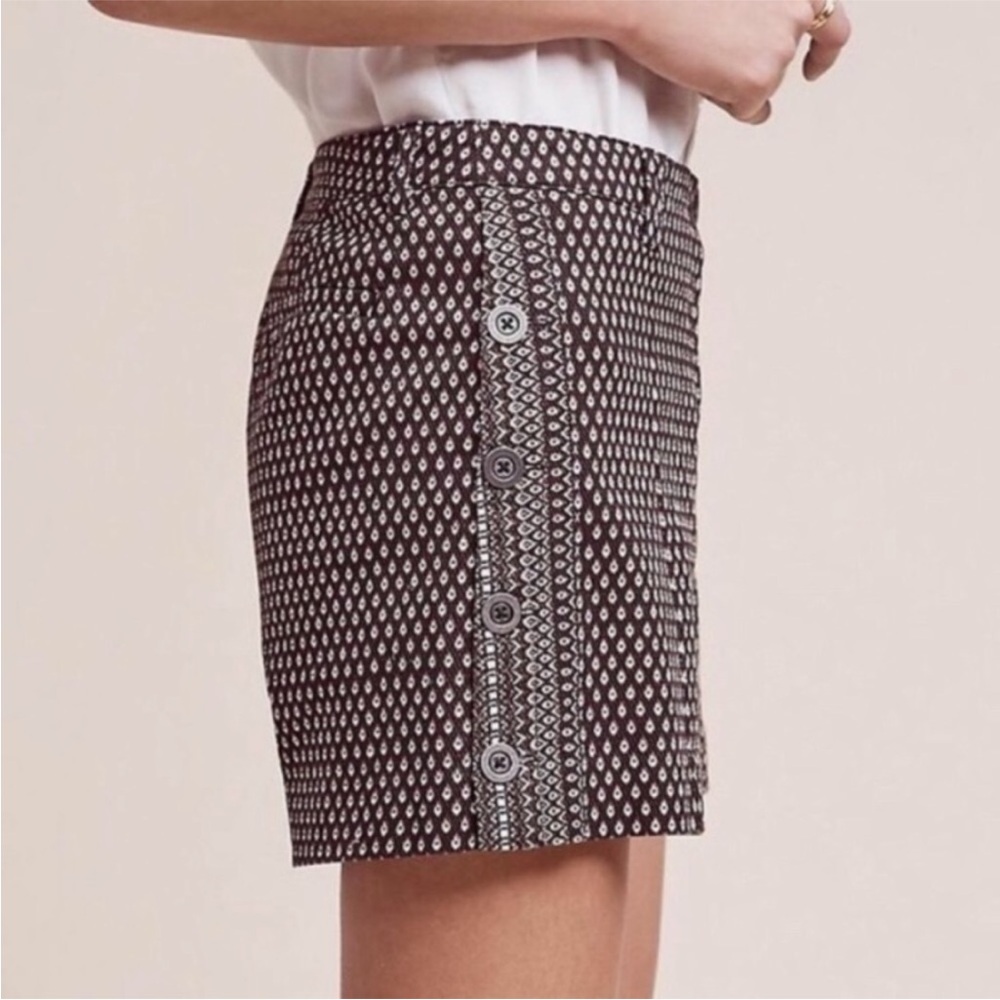 Anthropologie Cartonnier Black Button Side Shorts Geometric Sz 6 high waisted - Picture 2 of 13